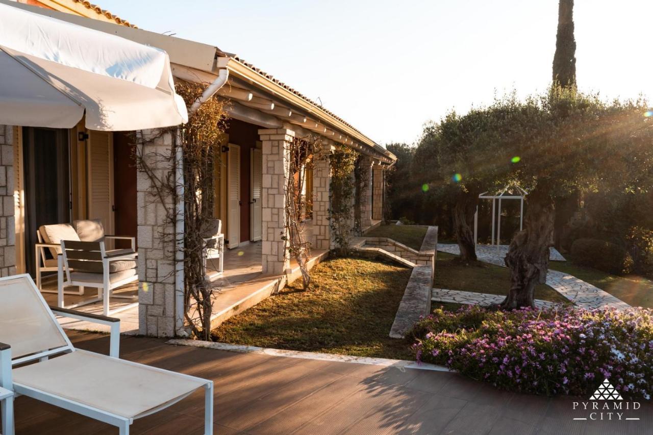 Luxury Villa Aphrodite Agios Spyridon  Bagian luar foto