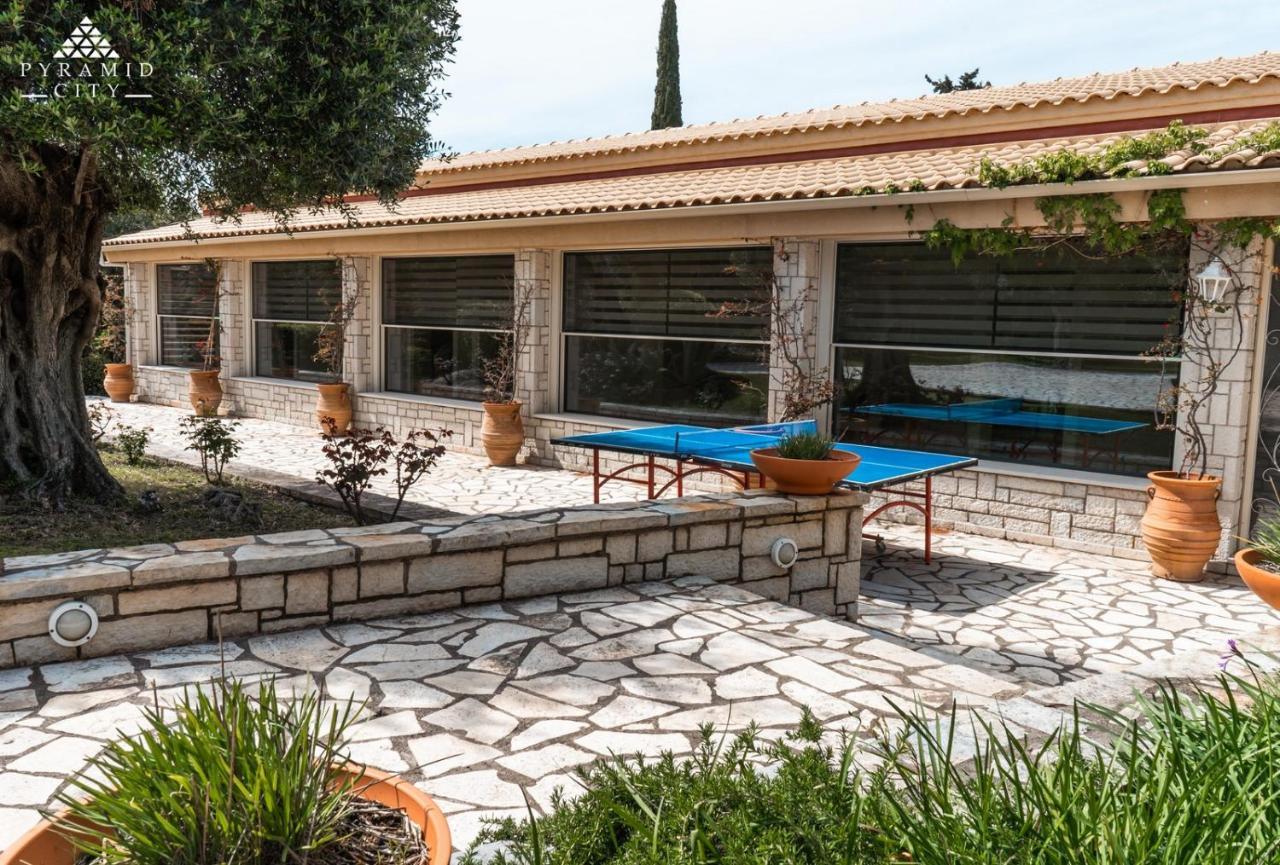 Luxury Villa Aphrodite Agios Spyridon  Bagian luar foto